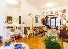 
                        
                            A Brooklyn Brownstone Built Around Family and History | Design*Sponge
                        
                    