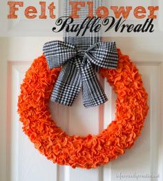 Halloween Felt Flower Wreath using your Sizzix.