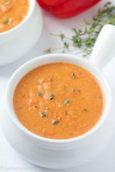 Roasted Red Pepper Cauliflower Soup