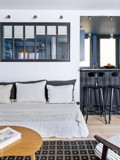 
                    
                        5 Design Lessons from a Tiny Paris Apartment
                    
                