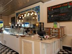 Royal Scoop Ice Cream Parlor & Cafe